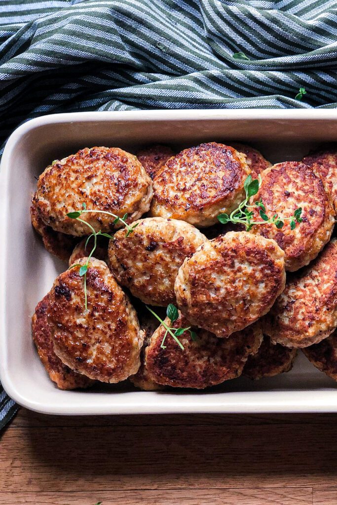 Frikadeller - Opskrift på pandestegte frikadeller