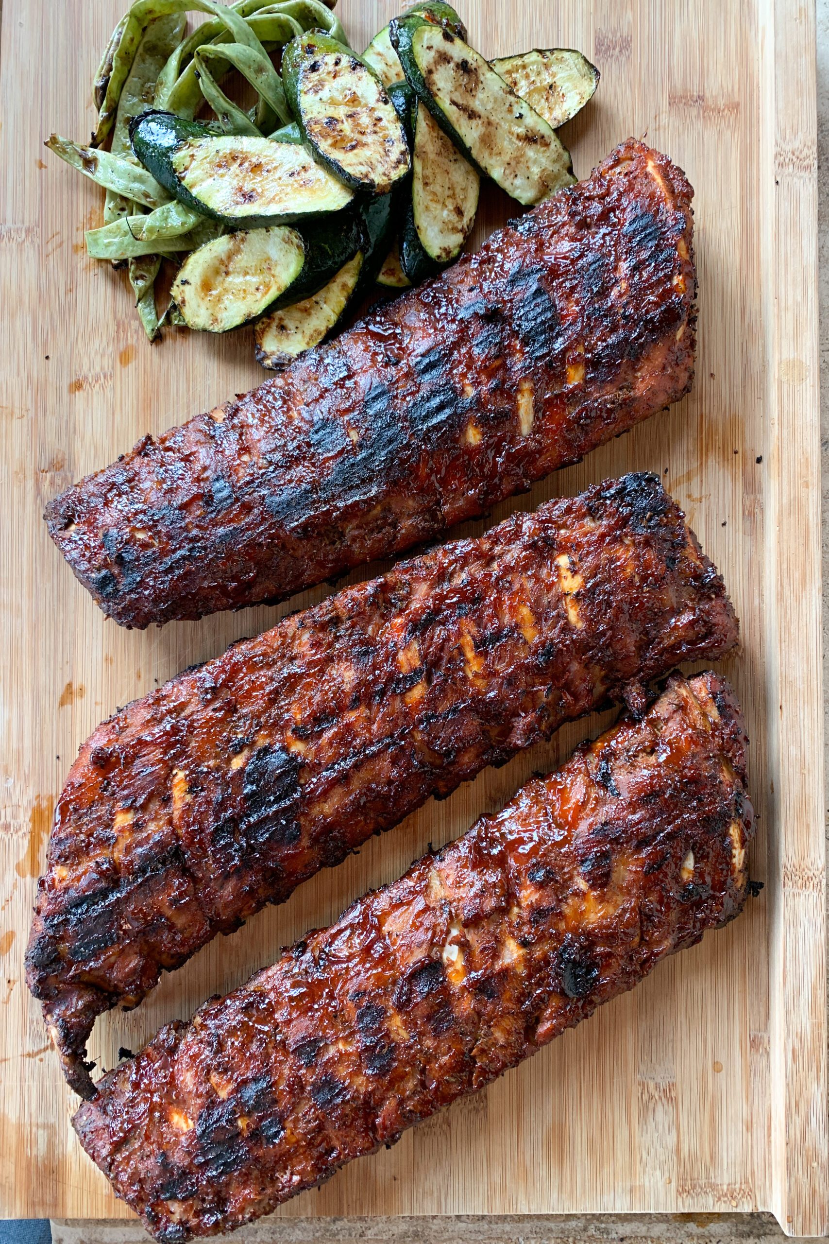 Hjemmelavede spareribs - Opskrift på barbecue spareribs