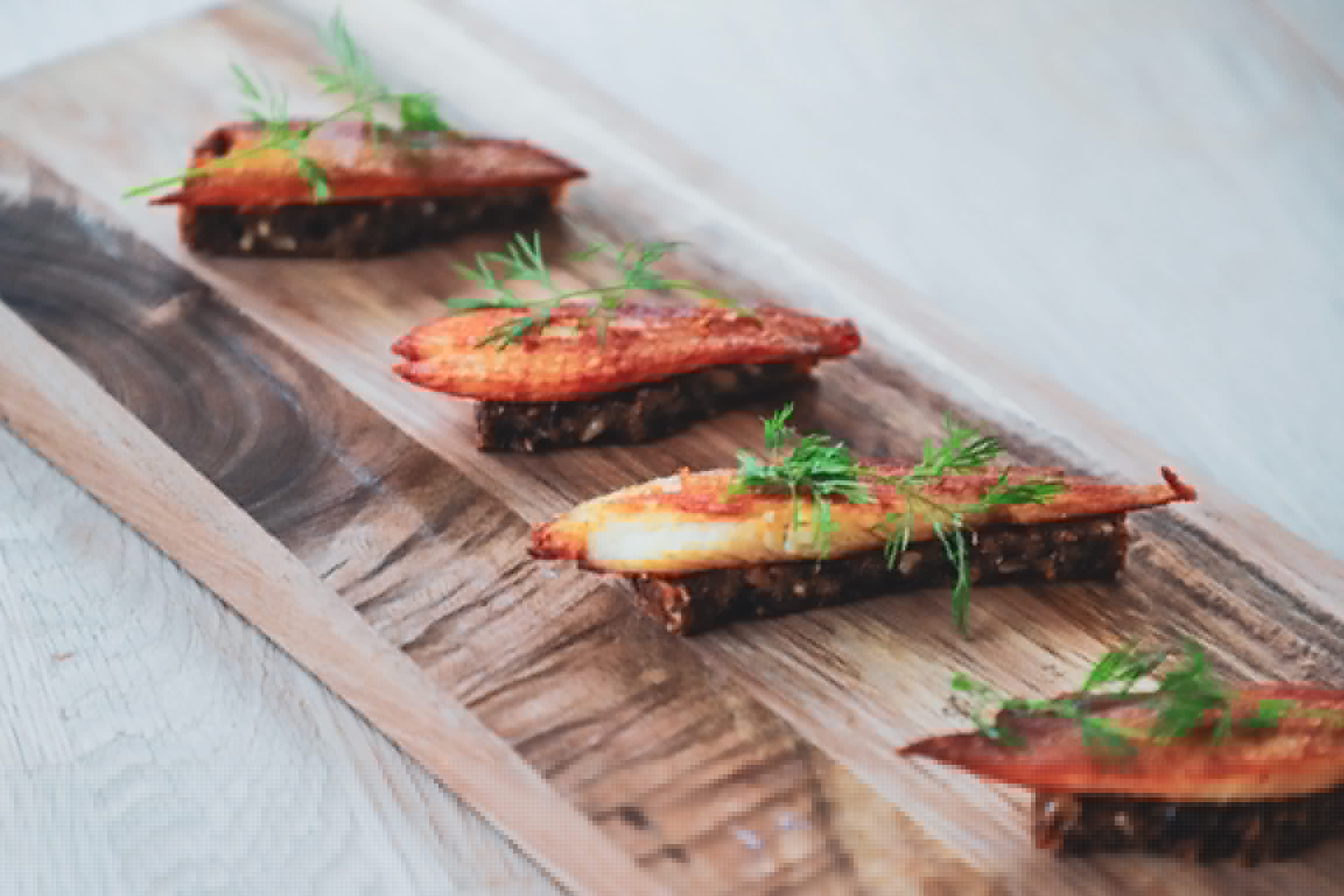 Opskrift på en fantastisk appetizer, - sprødstegt bakskuld på smørristet rugbrød