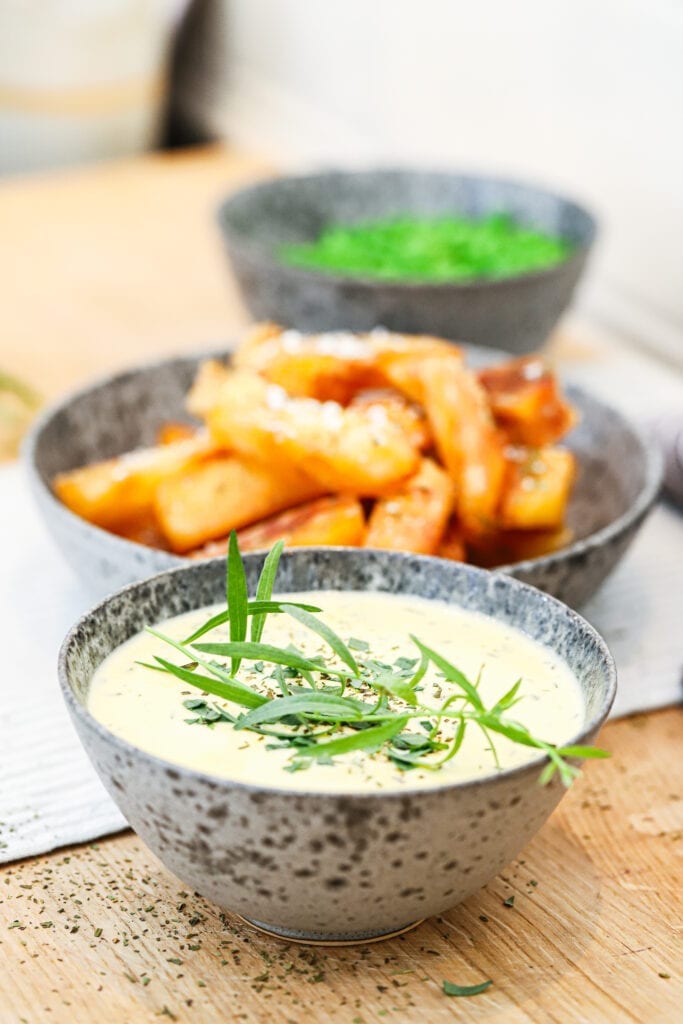 Bøf bearnaise - Opskrift med hjemmelavede pommes