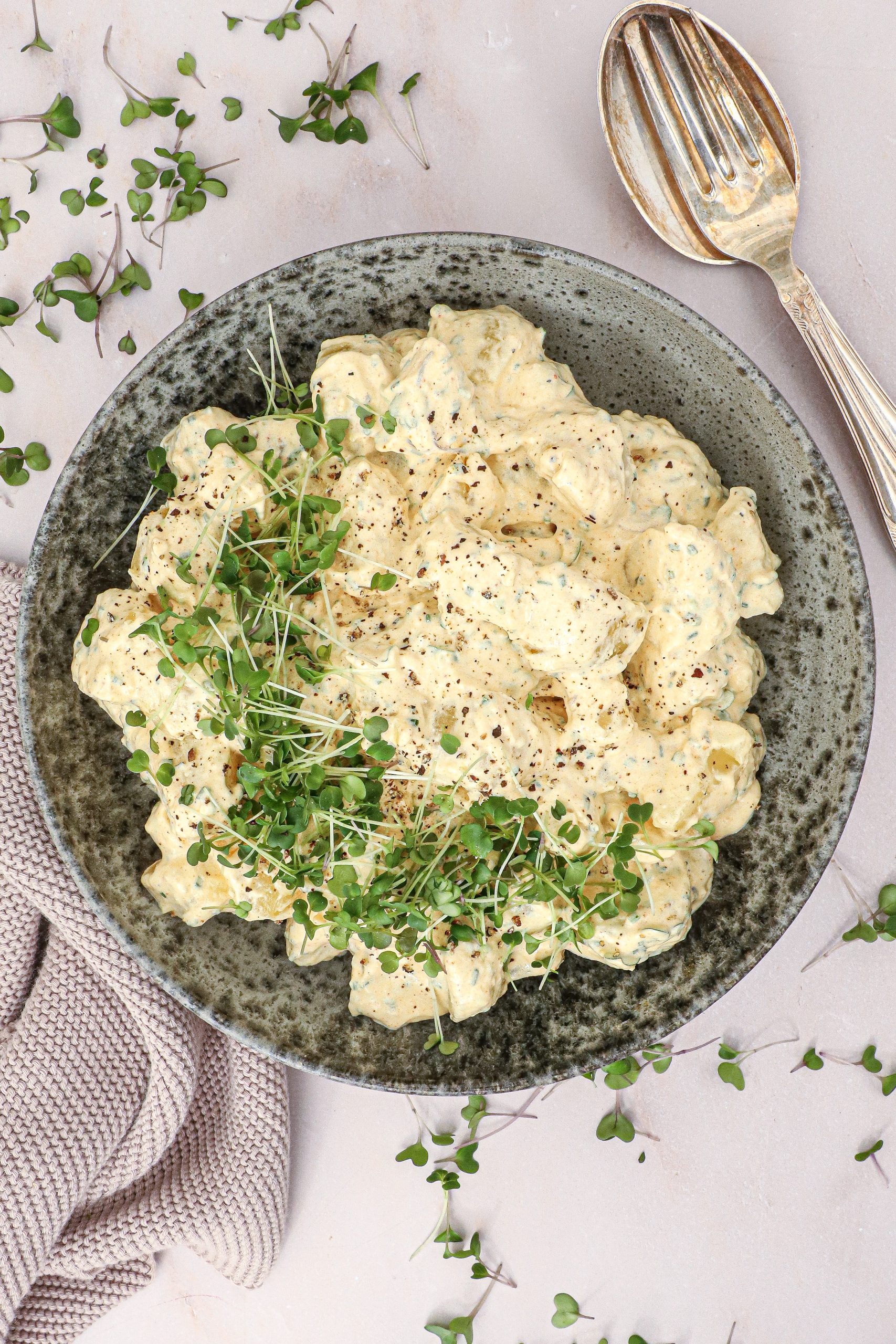 Klassisk kartoffelsalat - Klassisk kartoffelsalat opskrift