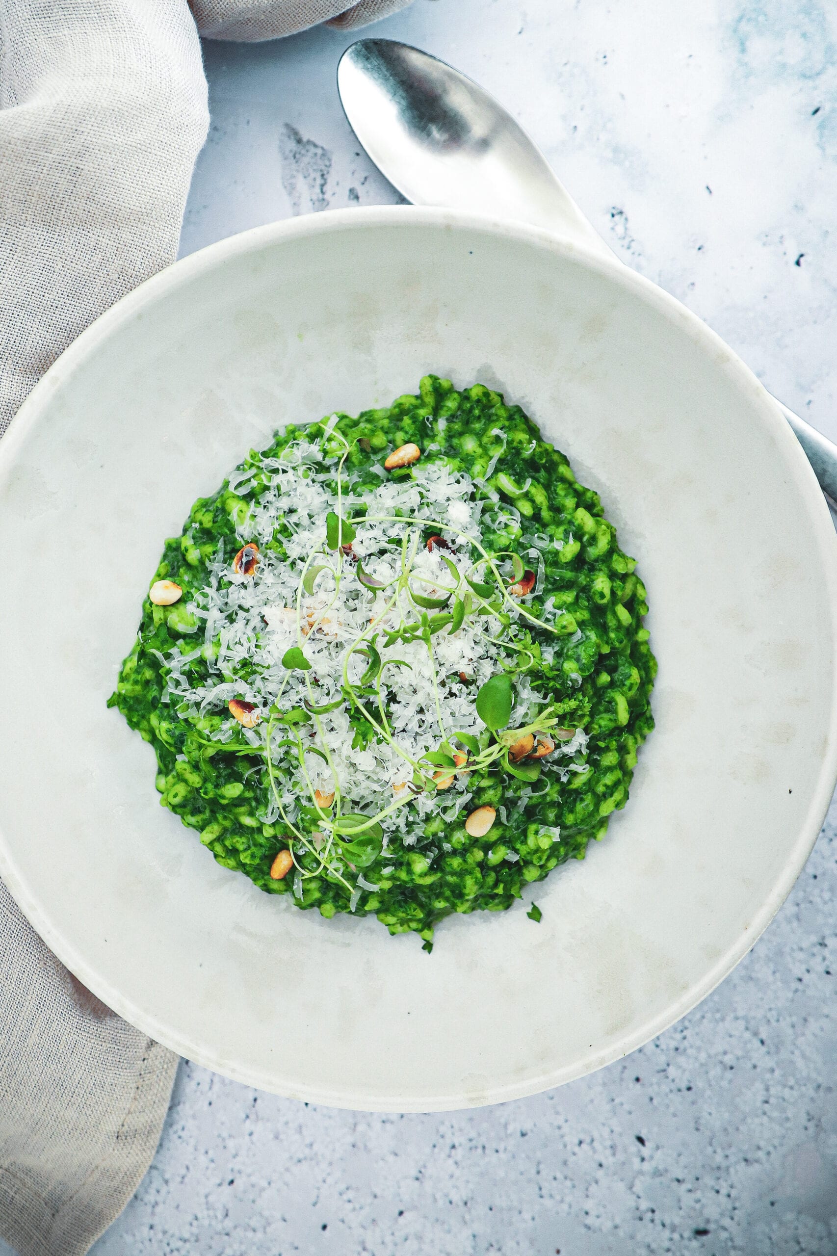 Spinatrisotto - Opskrift på cremet risotto med spinat