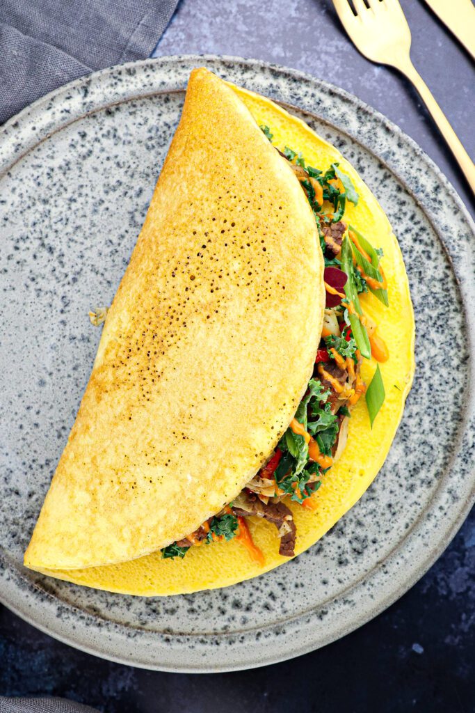 Æggewrap - Opskrift på æggewrap med stegte grøntsager og okse