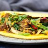 Æggewrap - Opskrift på æggewrap med stegte grøntsager og okse