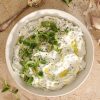 Autentisk Græsk Tzatziki Opskrift - Perfekt Tilbehør | Gourministeriet