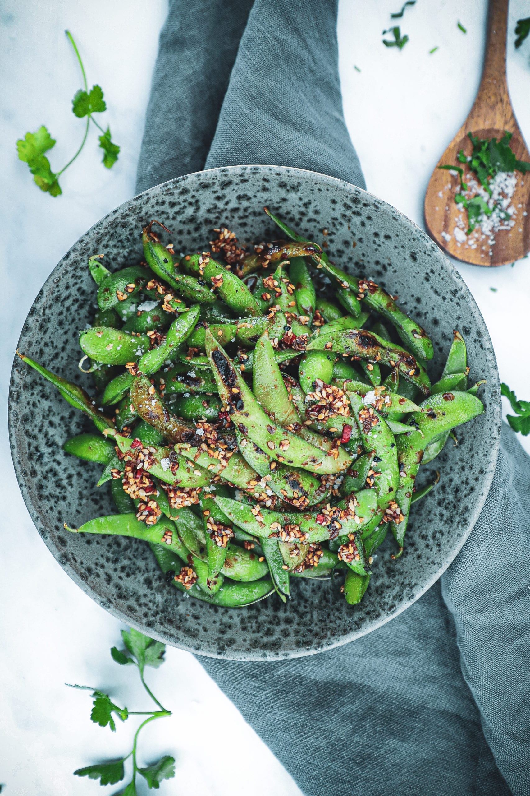 Grillede edamamebønner - Opskrift med chili, hvidløg og sesam
