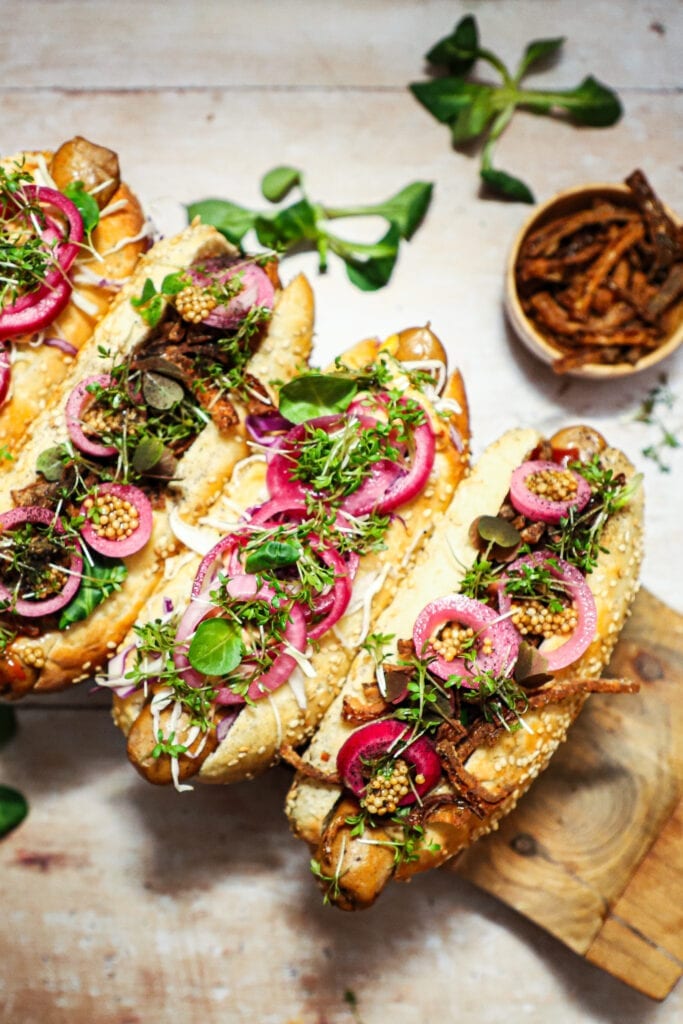 Klassisk gourmet hotdog - Opskrift på gourmet hotdogs
