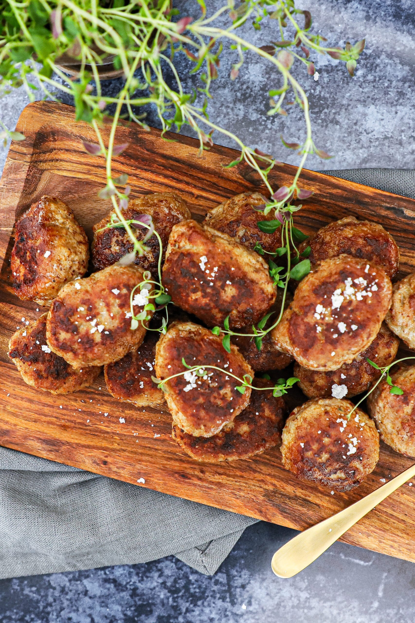Lammefrikadeller - Opskrift på de bedste lammefrikadeller