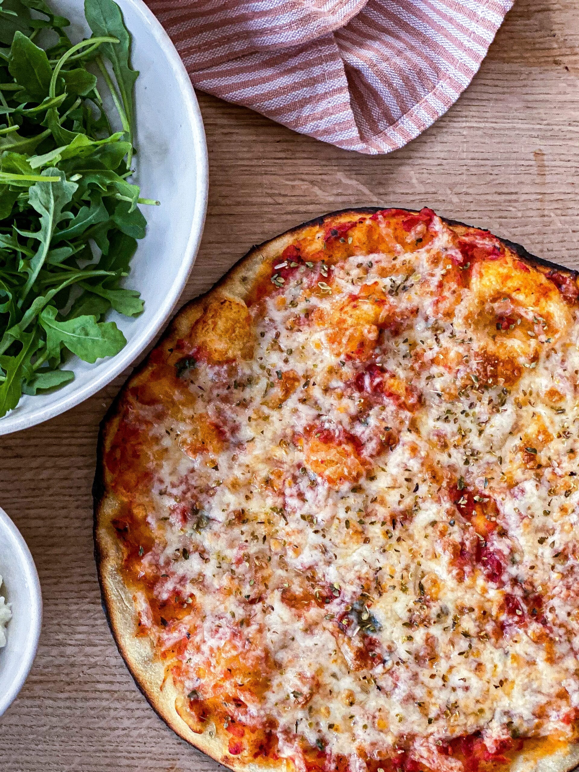 Pizza Margherita - Opskrift på pizza margherita