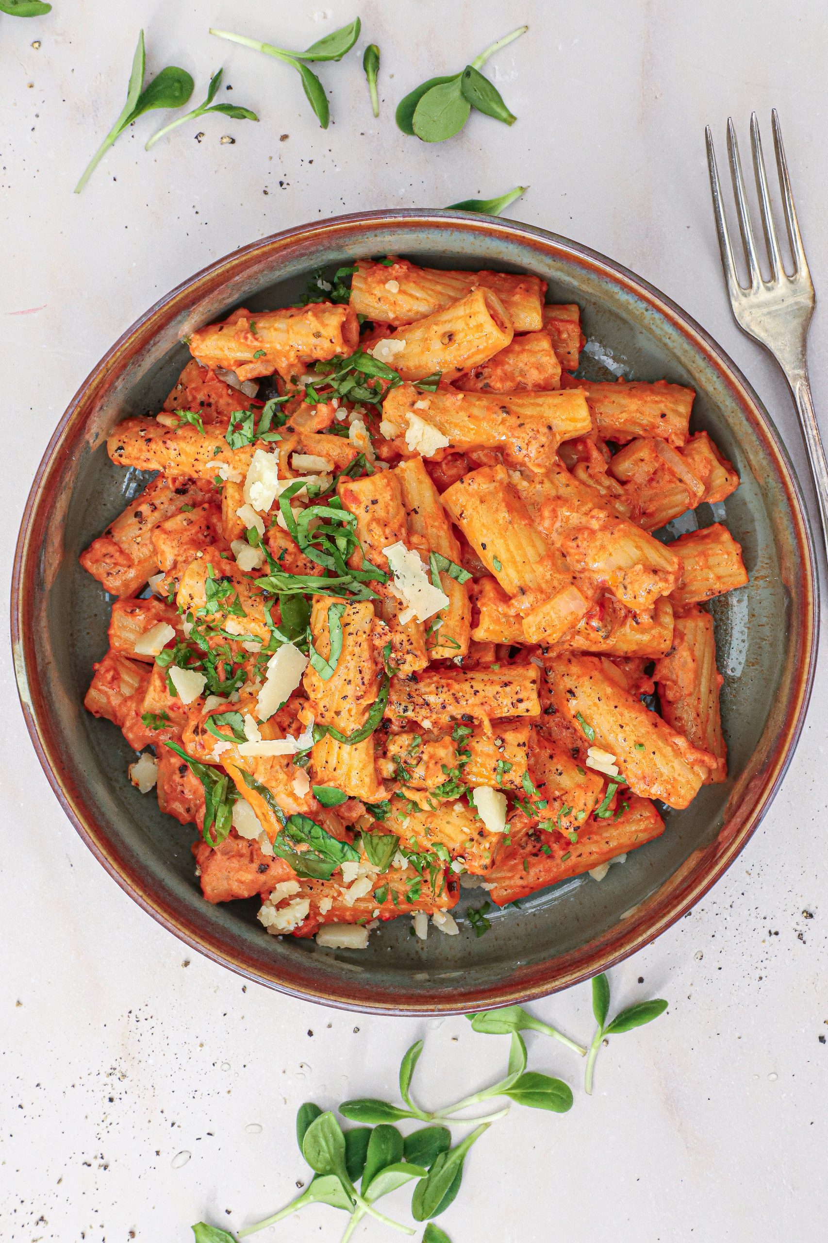 Pasta med cremet tomatsauce