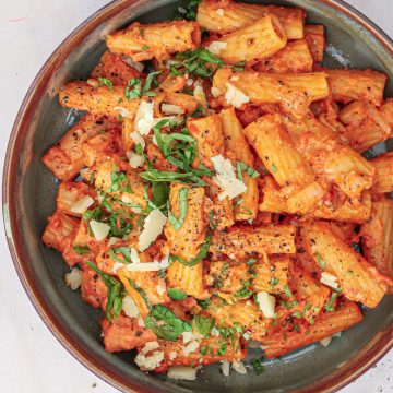 Pasta med cremet tomatsauce
