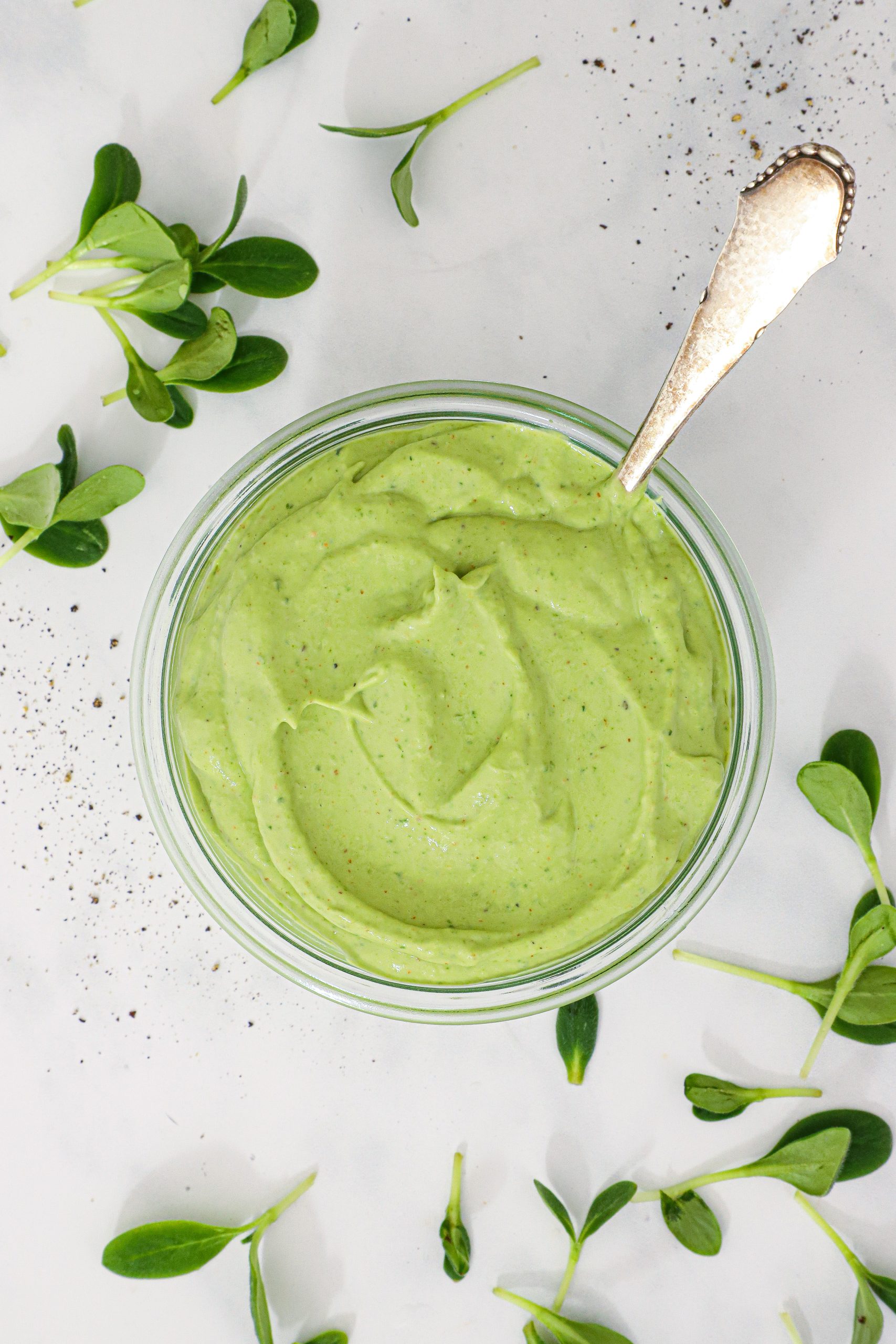 Cremet avocadodressing - Opskrift på dressing med avocado