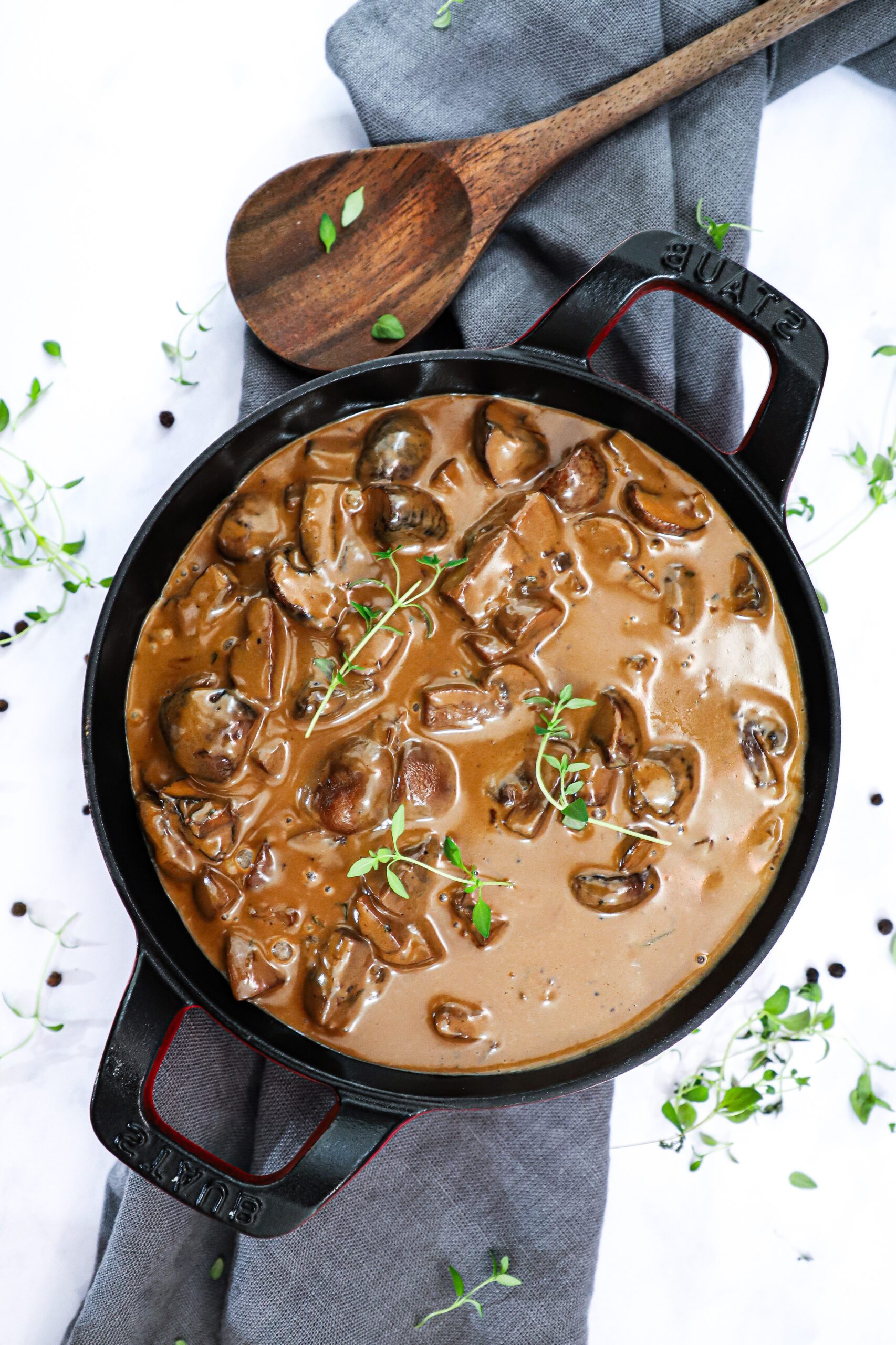 Champignonsauce - Opskrift på cremet champignonsauce