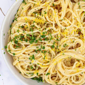 Citronpasta - Opskrift på lækker cremet citronpasta