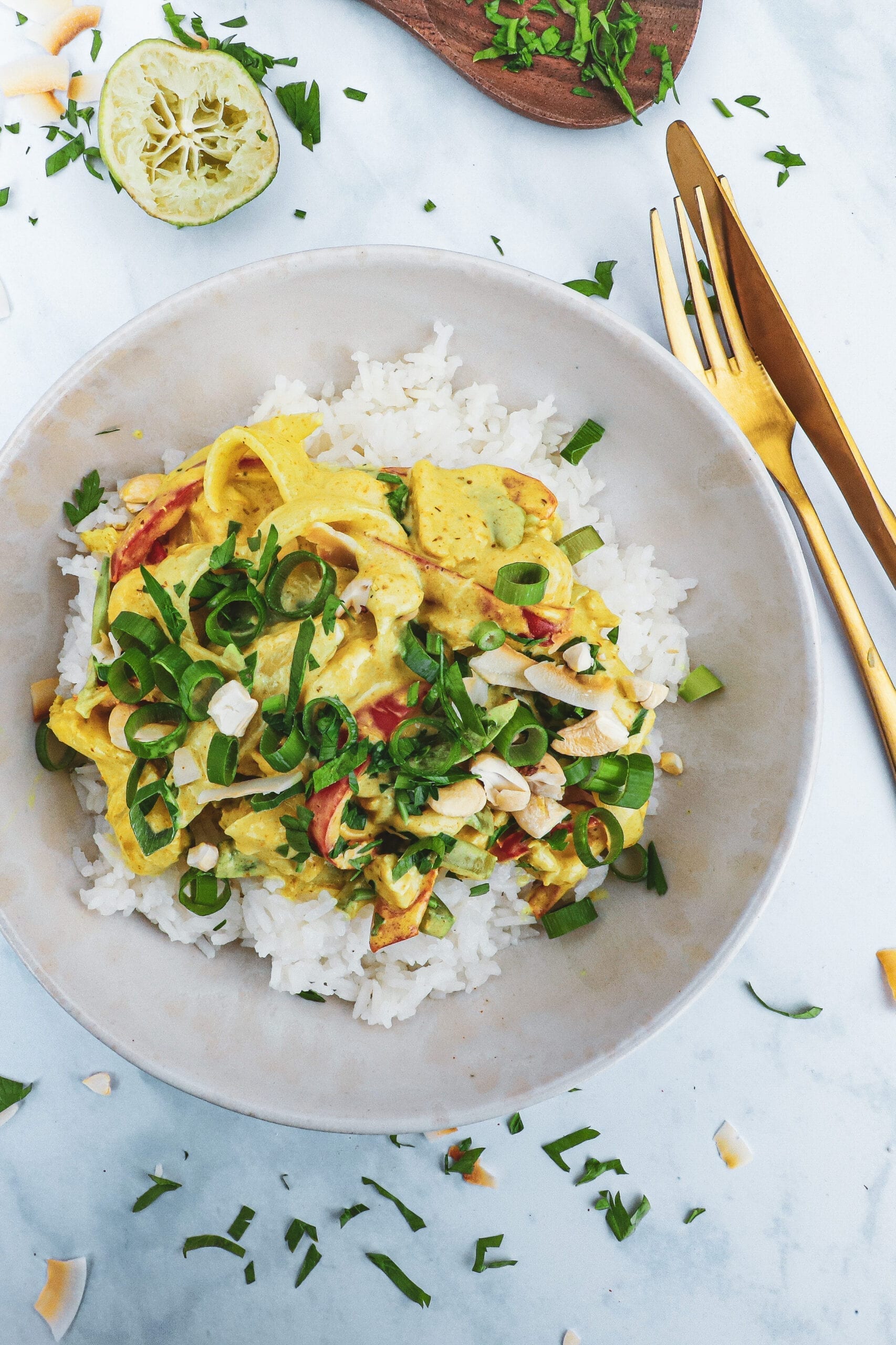 Thai chicken curry - Opskrift på kylling i karry med kokosmælk
