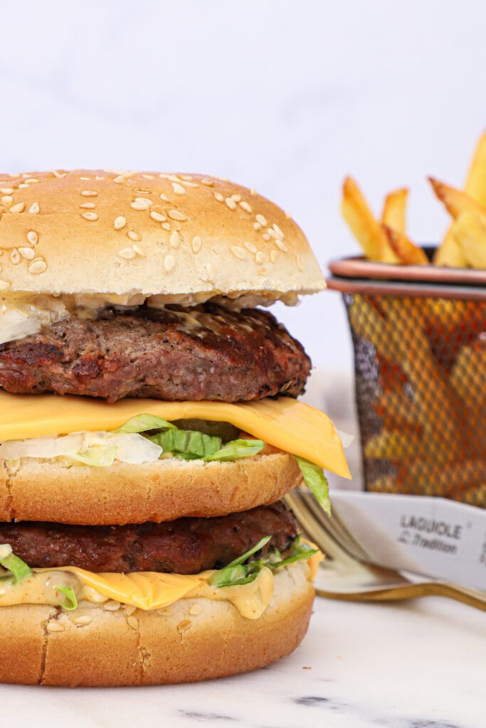 Hjemmelavet Big Mac burger - Opskrift på klassisk Big Mac