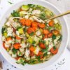 Klassisk hønsekødssuppe - Opskrift på hønsekødssuppe