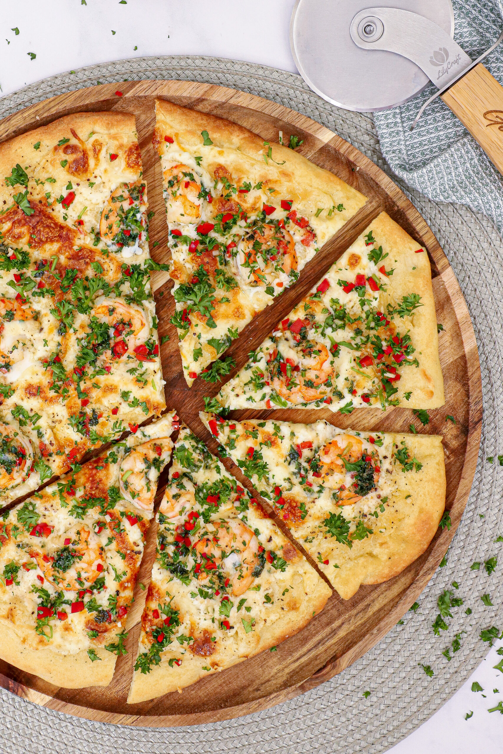 Pizza a la Gambas al Ajillo - Hvid pizza med hvidløgs rejer
