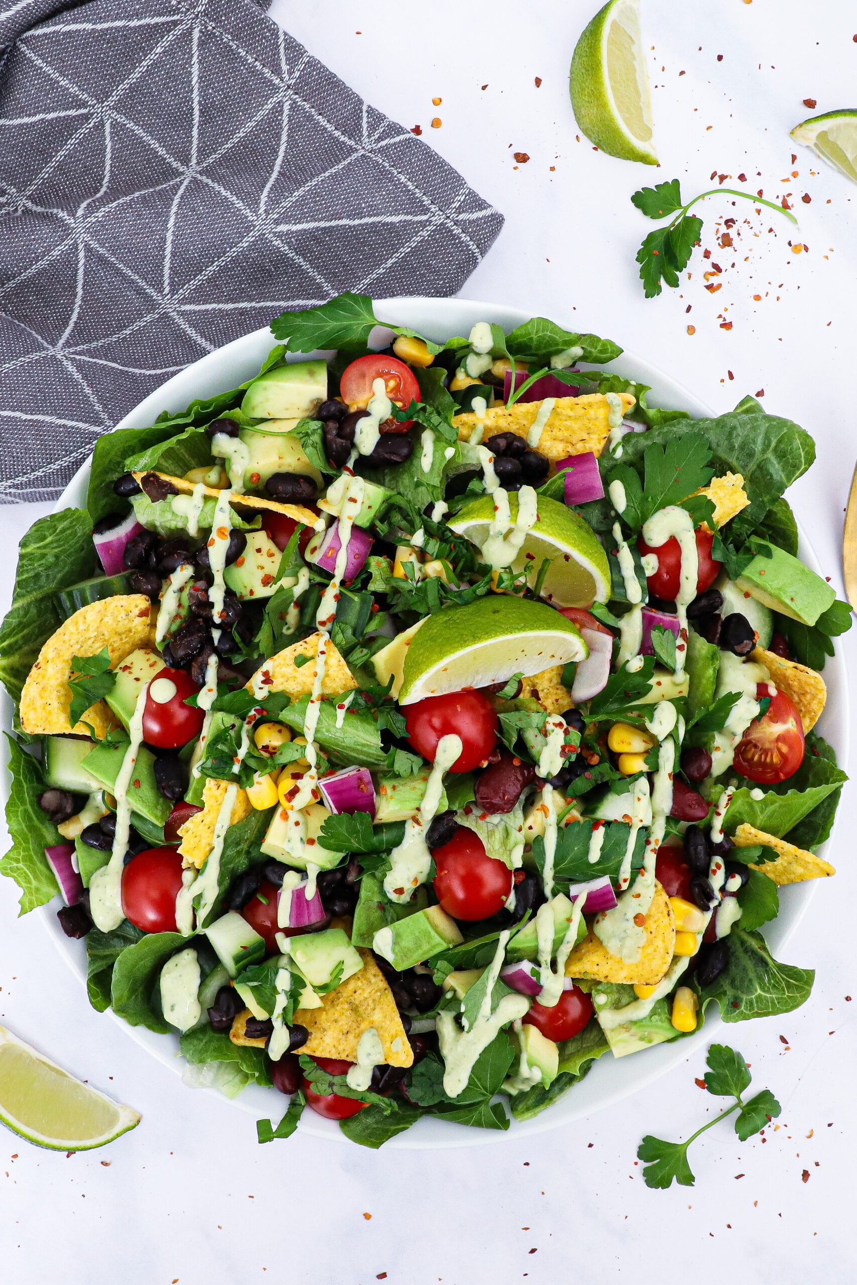 Mexicansk salat bowl - Opskrift på mexicansk salat