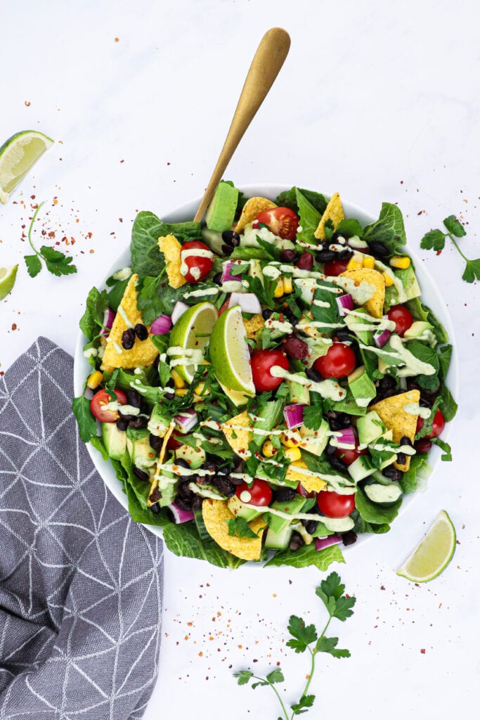 Mexicansk salat bowl - Opskrift på mexicansk salat