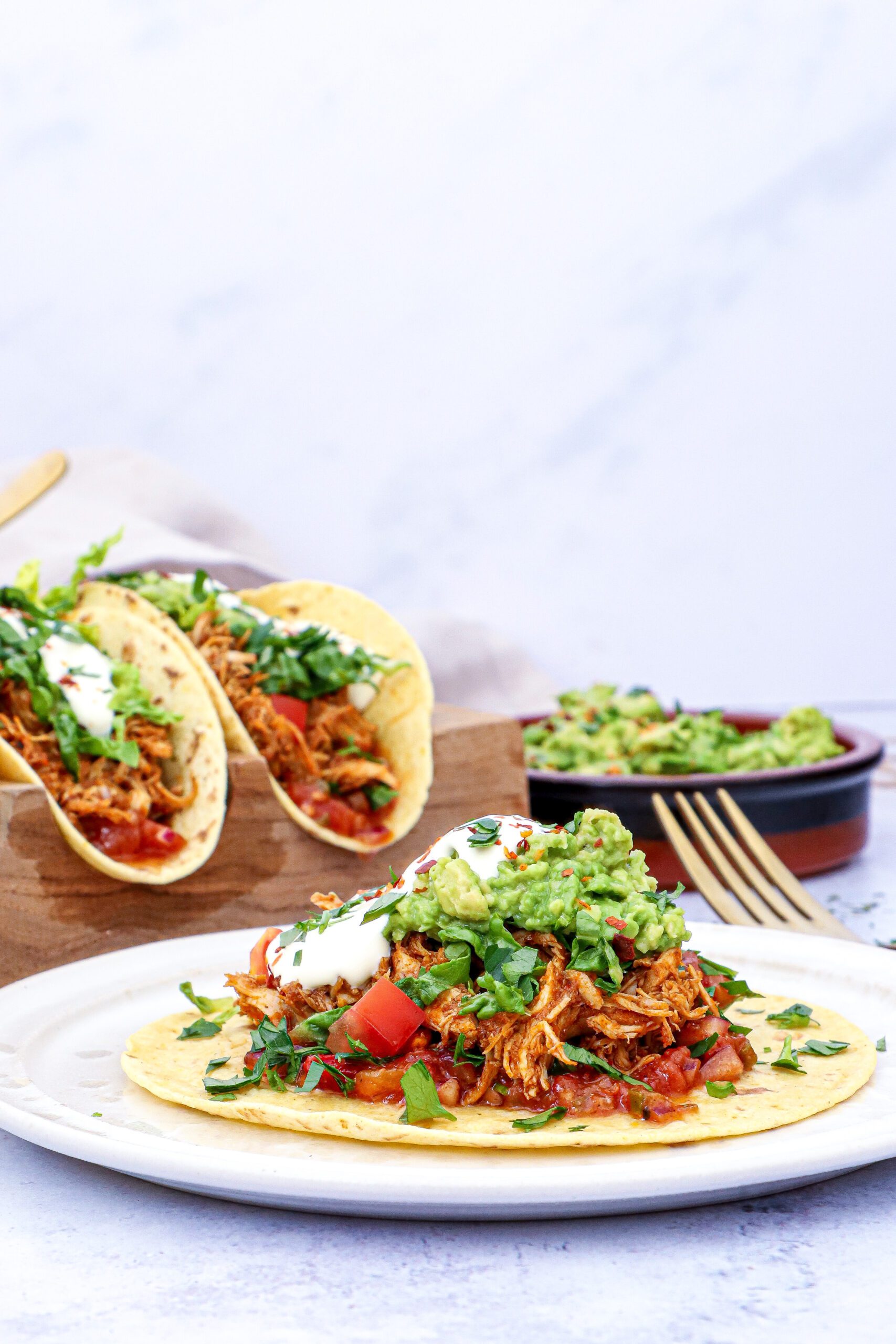 Tacos med braiseret mexicansk kylling - Opskrift på mexicanske tacos