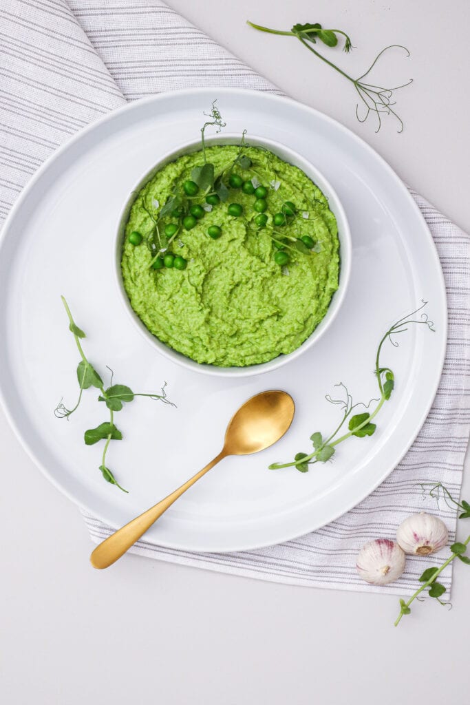 Ærtehummus - Opskrift på nem og lækker ærtehummus på 10 min.