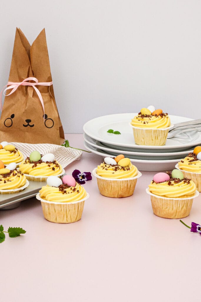 Påskemuffins - Opskrift på citronmuffins med marcipan