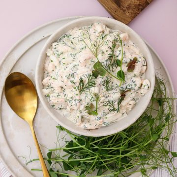 Rejesalat - Opskrift på frisk rejesalat med krydderurter