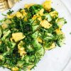 Scrambled eggs med grøntsager - Opskrift på sund morgenmad