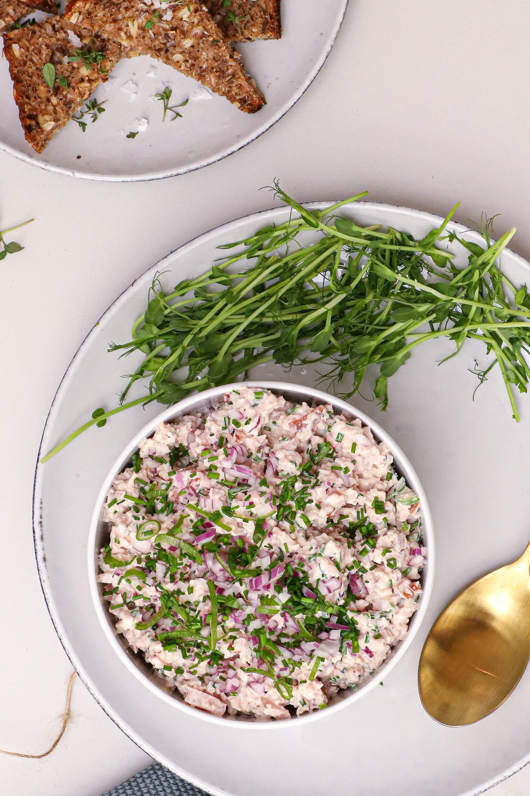 Skinkesalat - Opskrift på klassisk skinkesalat