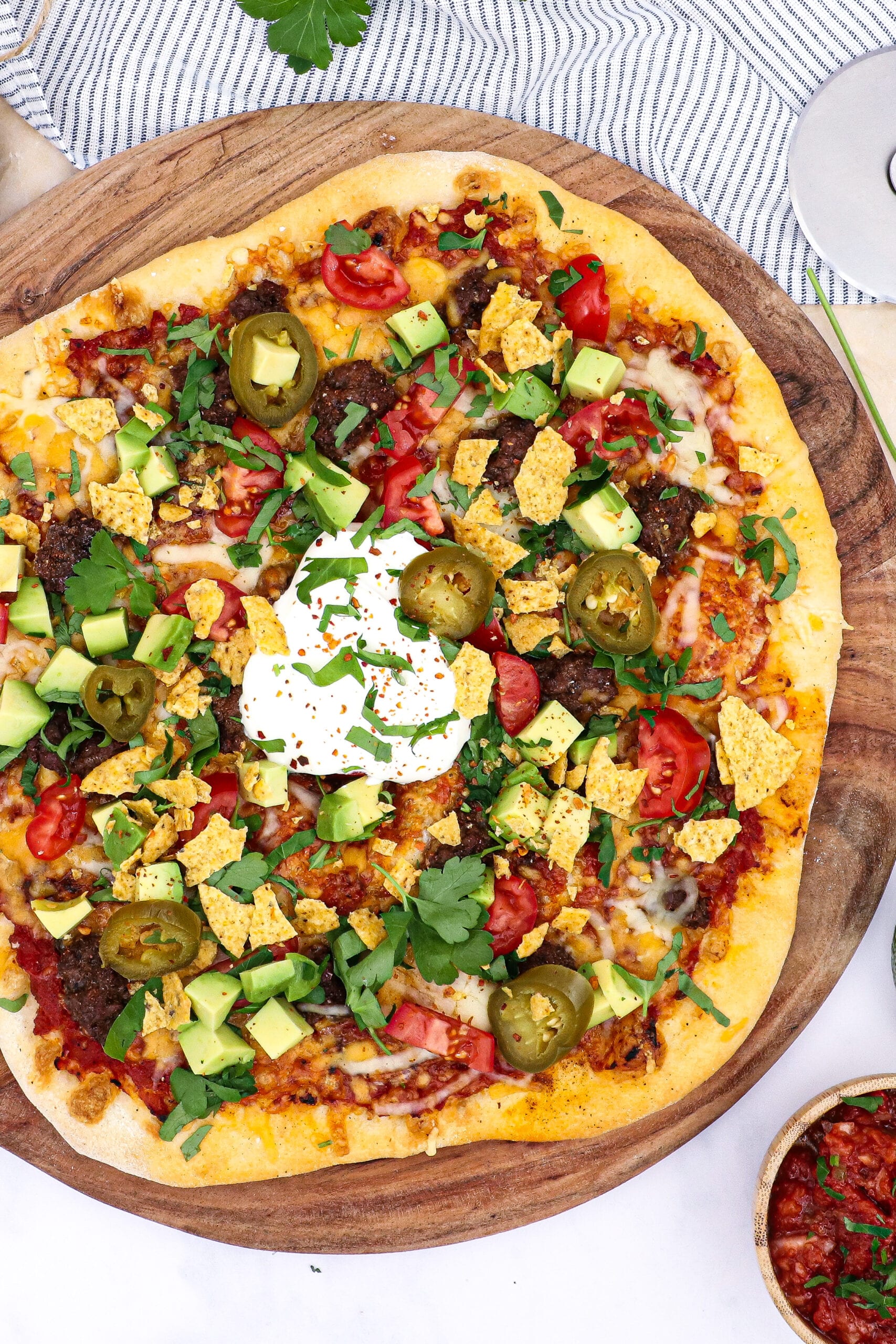 Mexicansk pizza - Opskrift på taco pizza med oksekød