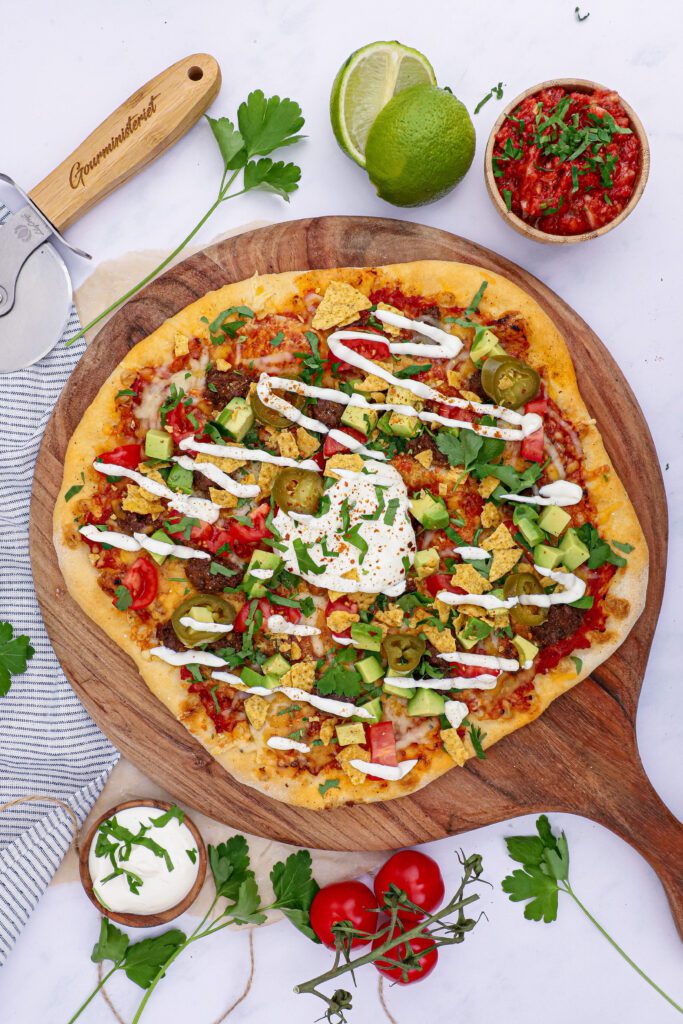 Mexicansk pizza - Opskrift på taco pizza med oksekød