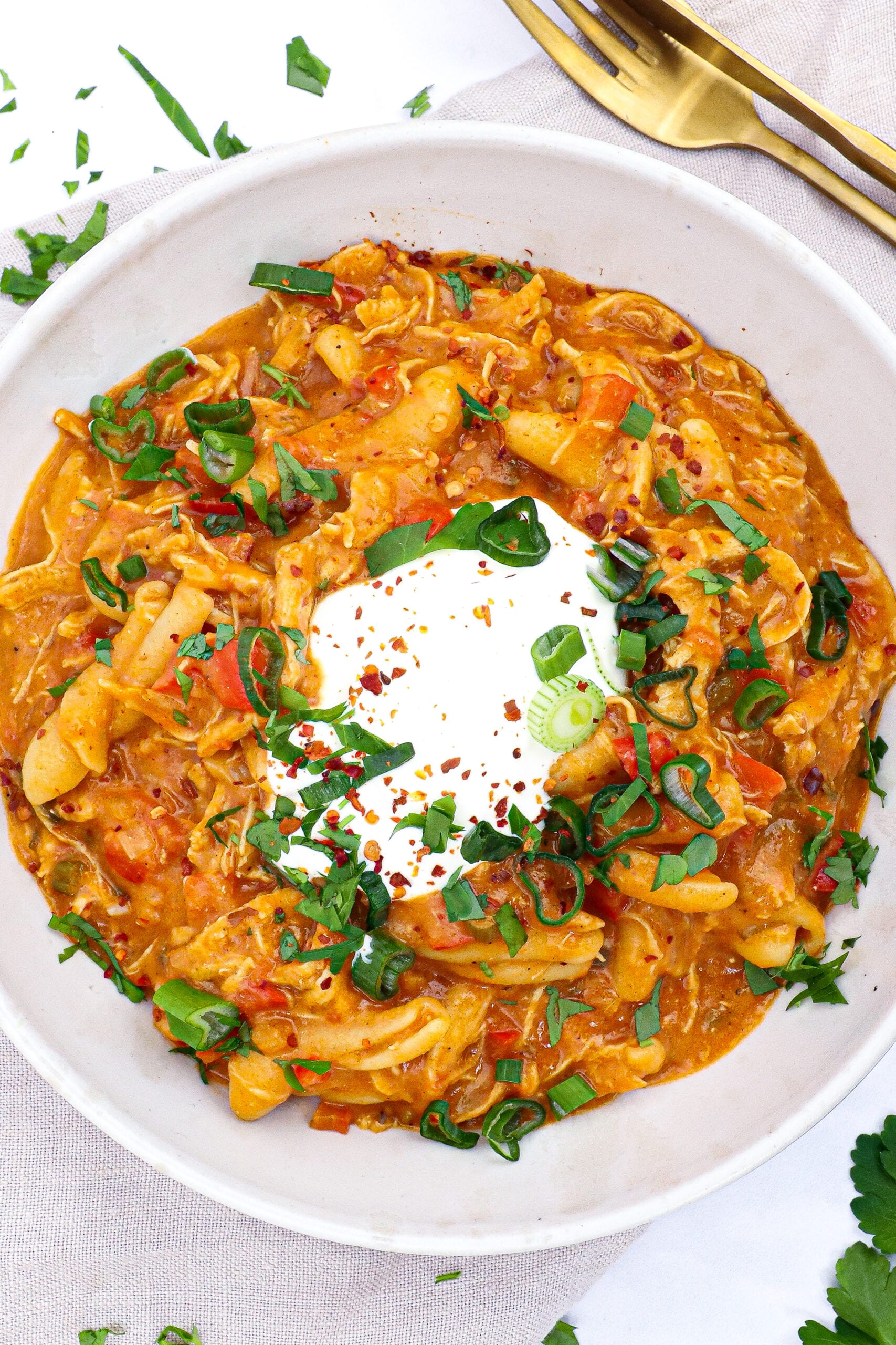 Mexicansk one pot pasta - Opskriv med kylling og cheddar