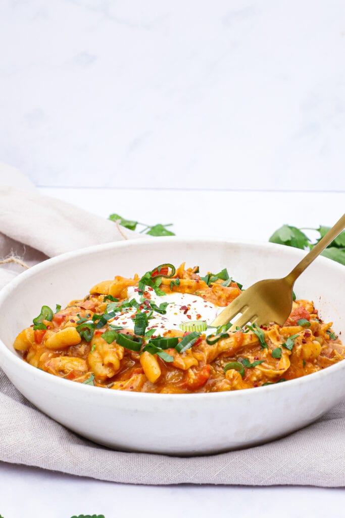 Mexicansk one pot pasta - Opskriv med kylling og cheddar