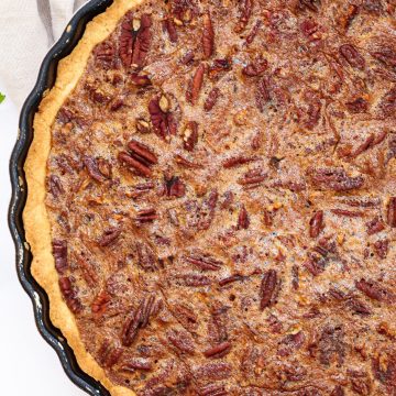 Pecan Pie - Opskrift på tærte med pecannødder og kanel