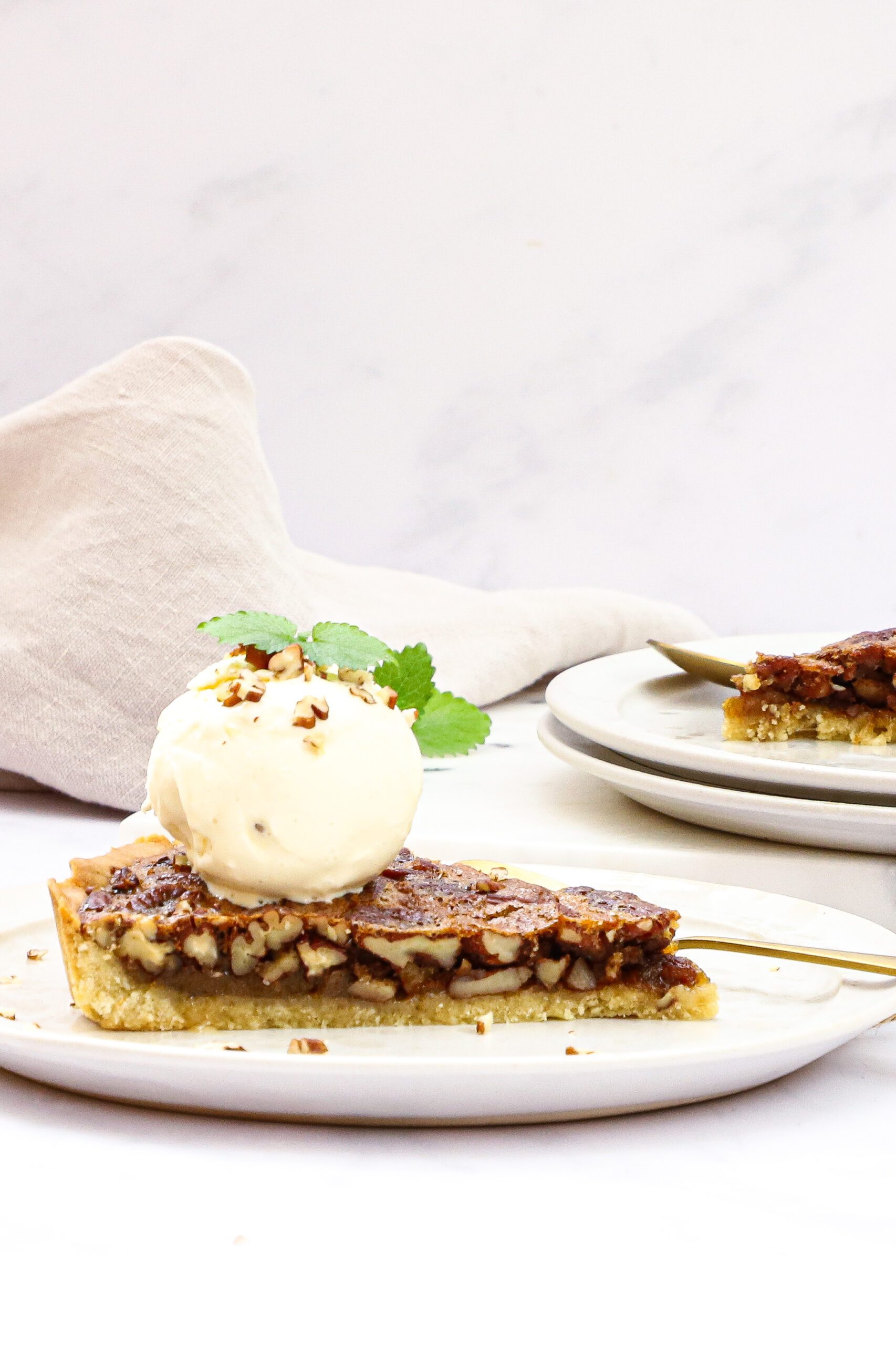 Pecan Pie - Opskrift på tærte med pecannødder og kanel