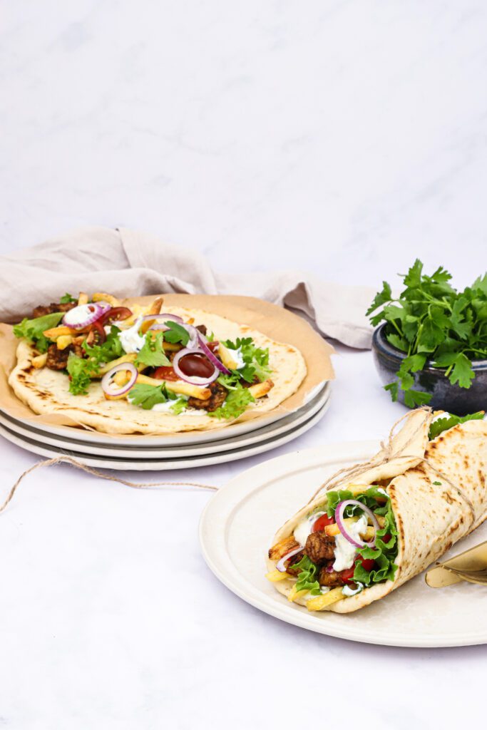 Græsk gyros med svinekød - Opskrift på græsk gyros pita