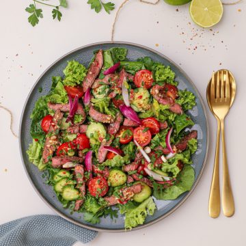 Thai beef salad - Opskrift på thai inspireret bøfsalat