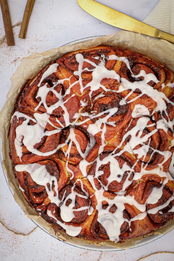 Kanelsneglekage - Opskrift på kanelsnegle med remonce