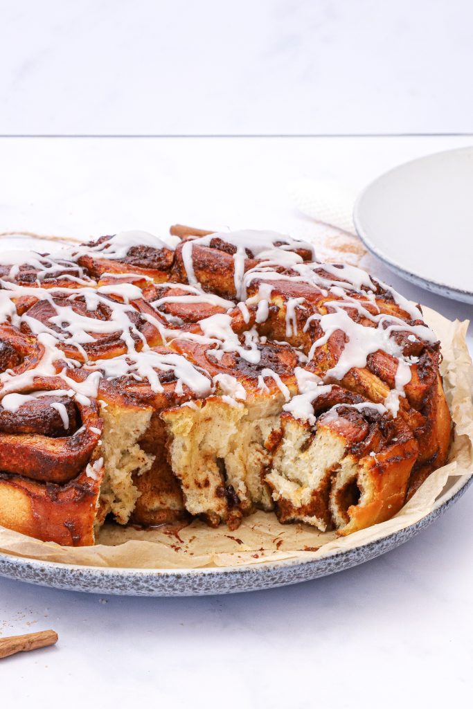 Kanelsneglekage - Opskrift på kanelsnegle med remonce