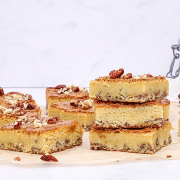 Blondie brownie - Opskrift på hvid brownie med pecannødder
