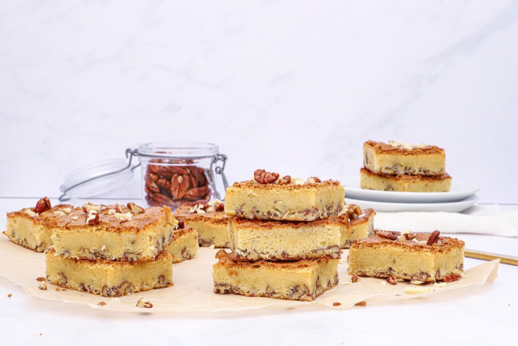 Blondie brownie - Opskrift på hvid brownie med pecannødder