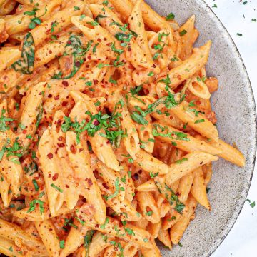 Cremet vodka pasta - Opskrift på penne alla vodka