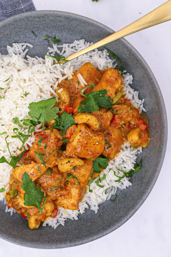 Kylling i indisk karry - Opskrift på kylling i indisk curry