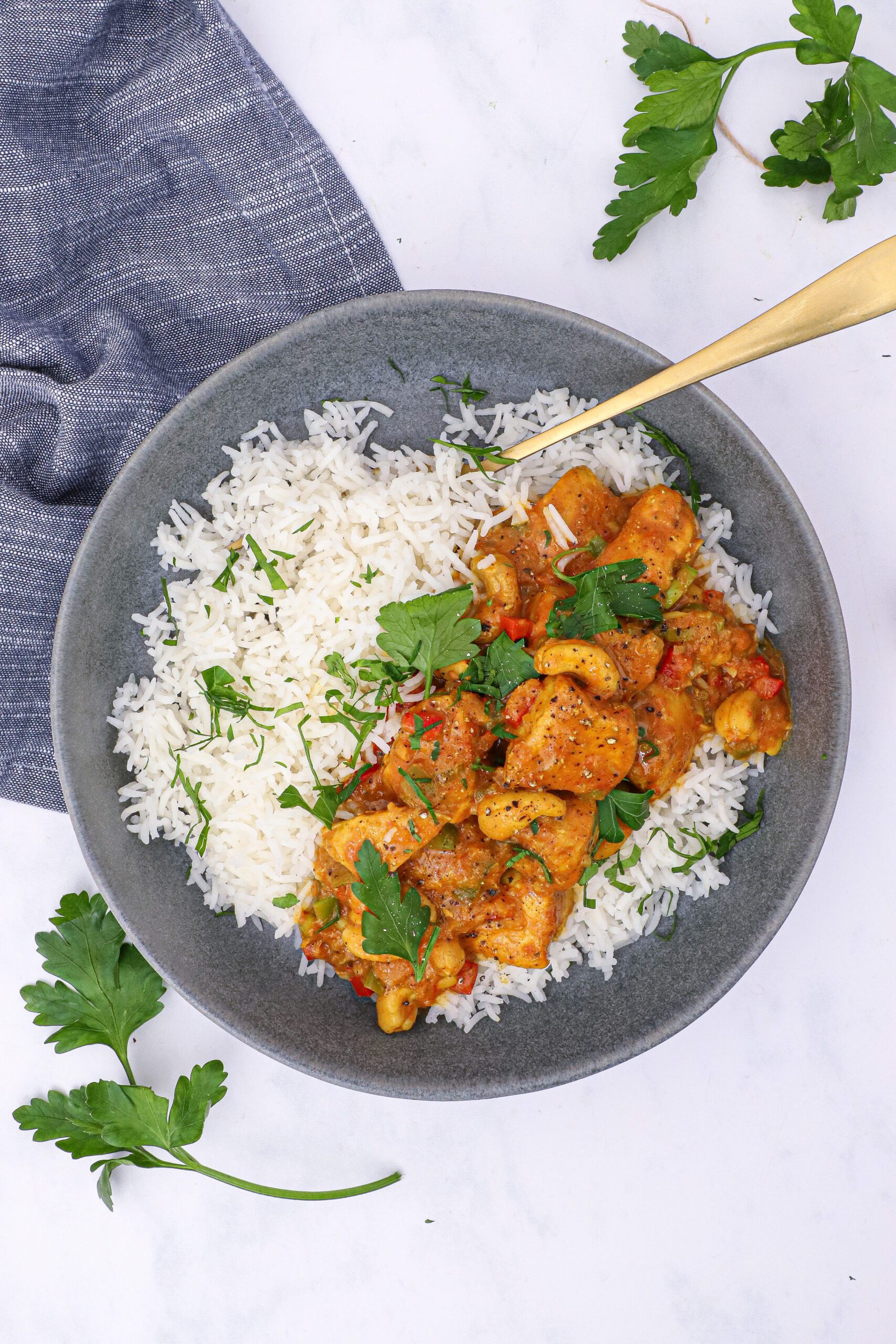 Kylling i indisk karry - Opskrift på kylling i indisk curry