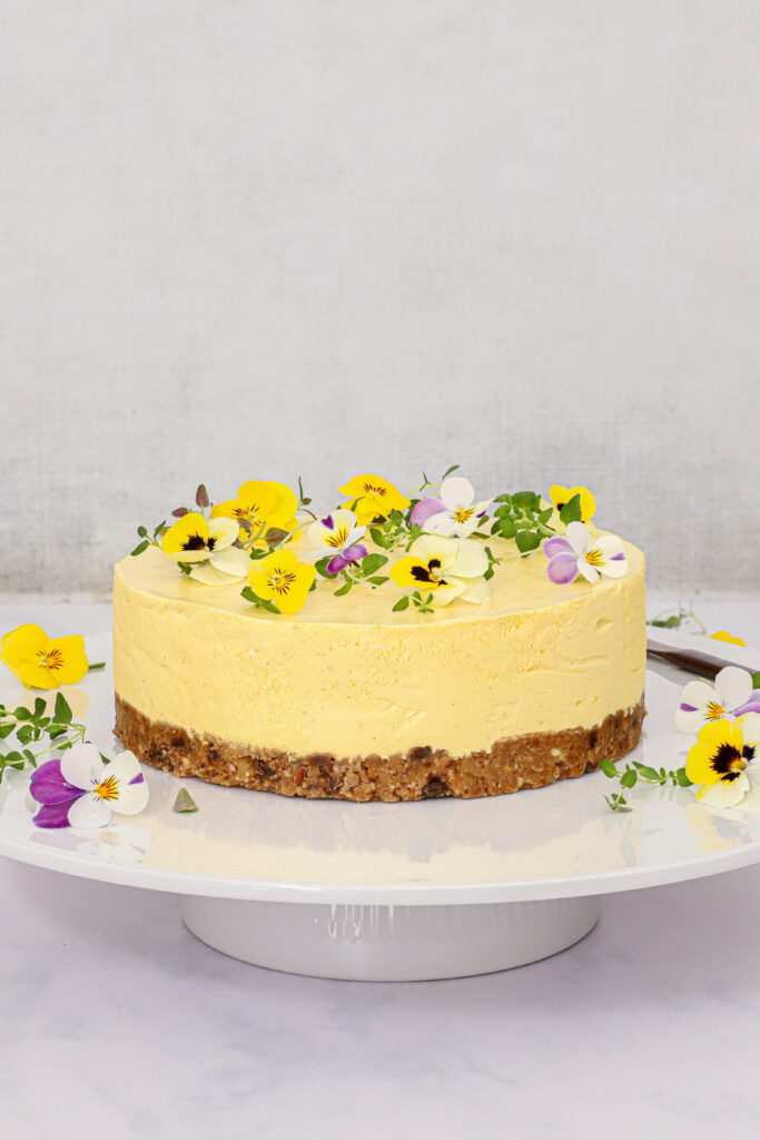 Cheesecake med citron, chokolade og marcipan - Påskekage