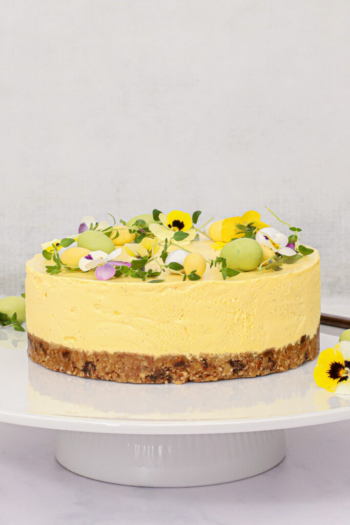 Cheesecake med citron, chokolade og marcipan - Påskekage