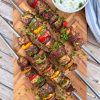 Gyros kyllingespyd - Opskrift på grillspyd med kylling og gyros
