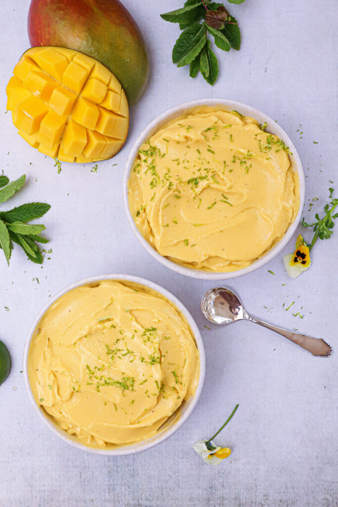 Mango nicecream - Opskrift på nicecream med mango og banan