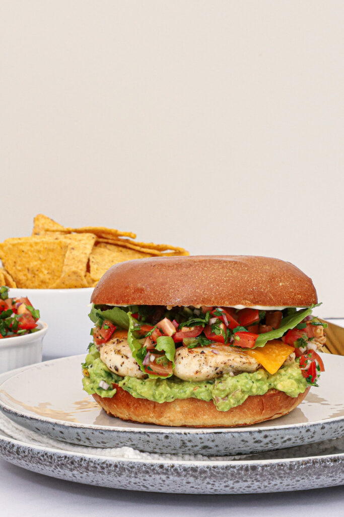 Kyllingeburger - Opskrift på mexicansk kyllingeburger